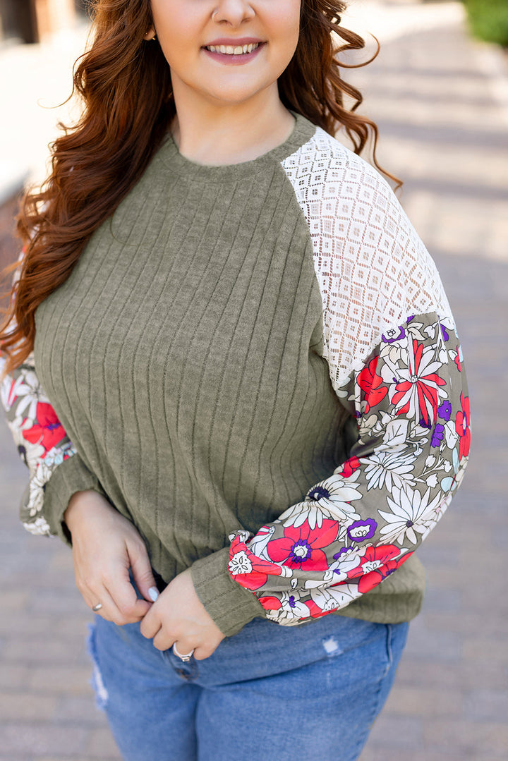 Plus Size Textured Floral Patchwork Raglan Sleeve Blouse