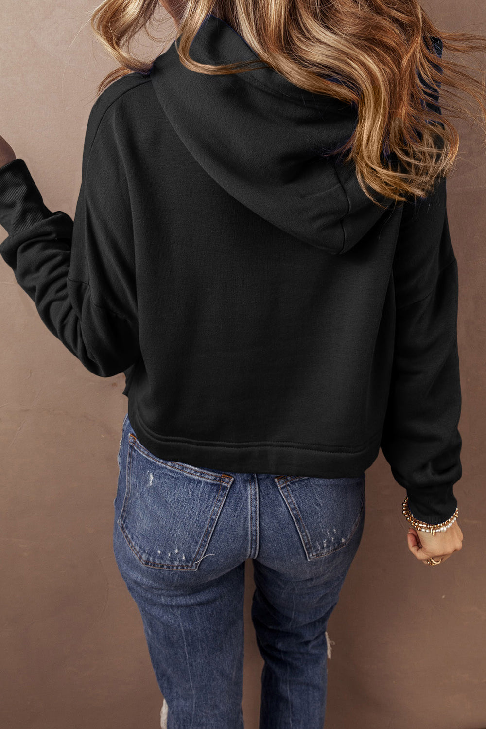 Solid Drop Shoulder Drawstring Cropped Hoodie