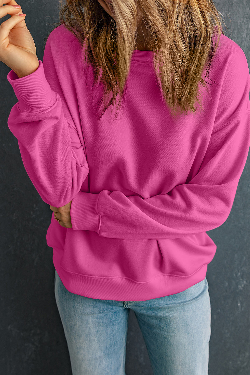 Solides, klassisches Pullover-Sweatshirt mit Rundhalsausschnitt