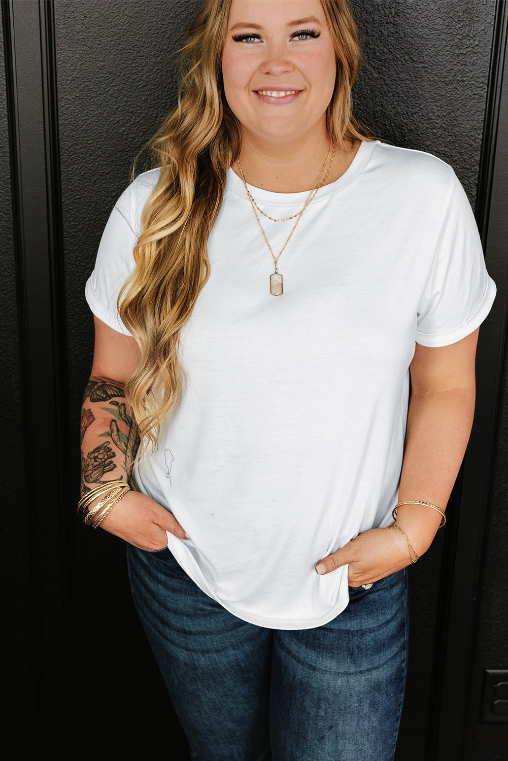 Round Neck Rolled Sleeve Plus Size T-shirt