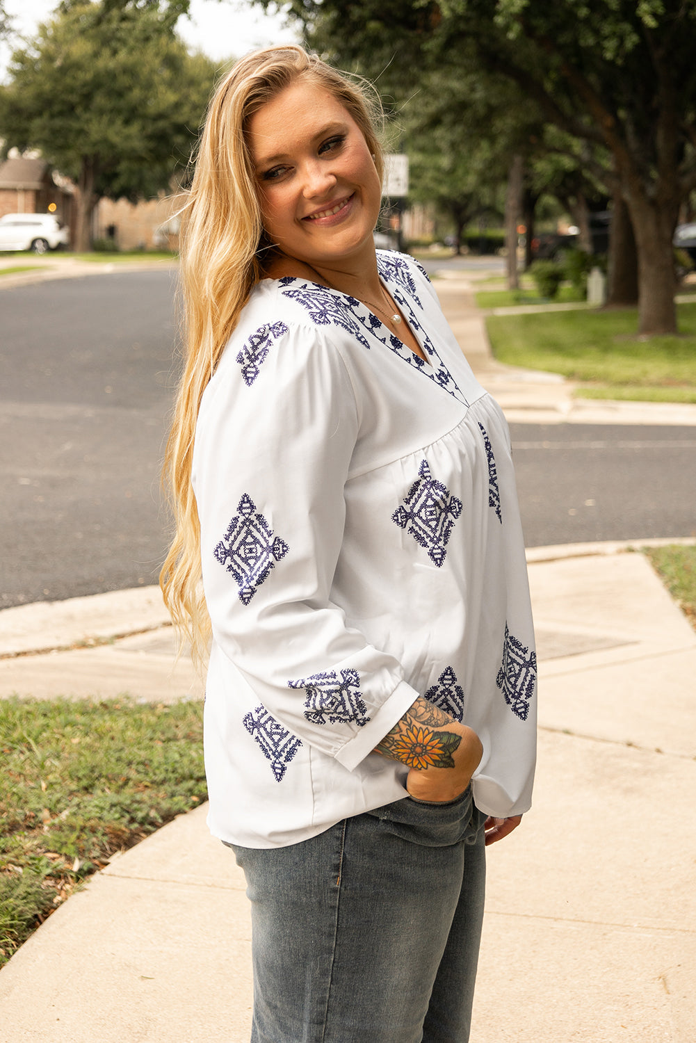 Boho Geometric Print V Neck Bracelet Sleeve Plus Size Blouse