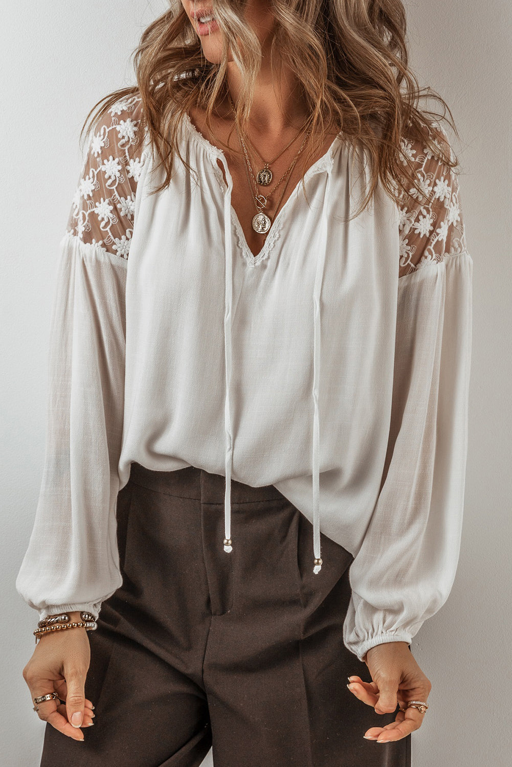 Floral Lace Patchwork Puff Sleeve Tied V Neck Blouse