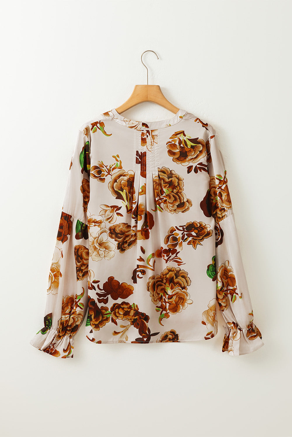 Gorgeous Floral Split Neck Flounce Sleeve Blouse