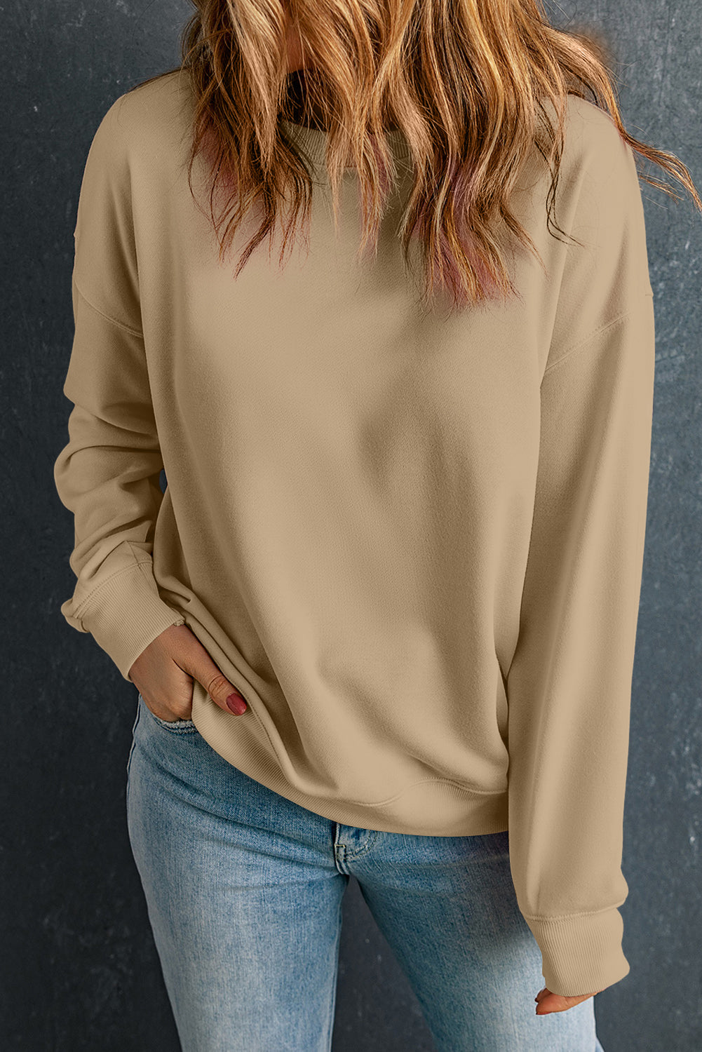 Solides, klassisches Pullover-Sweatshirt mit Rundhalsausschnitt