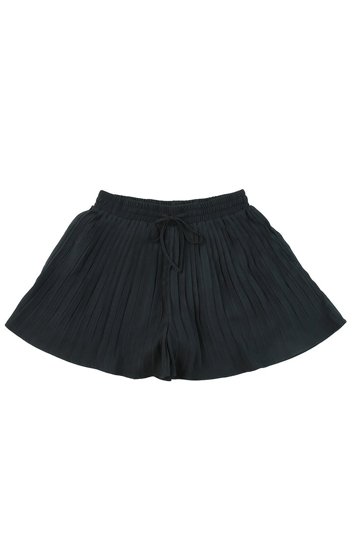 Black Drawstring Waist Flowy Pleated Shorts