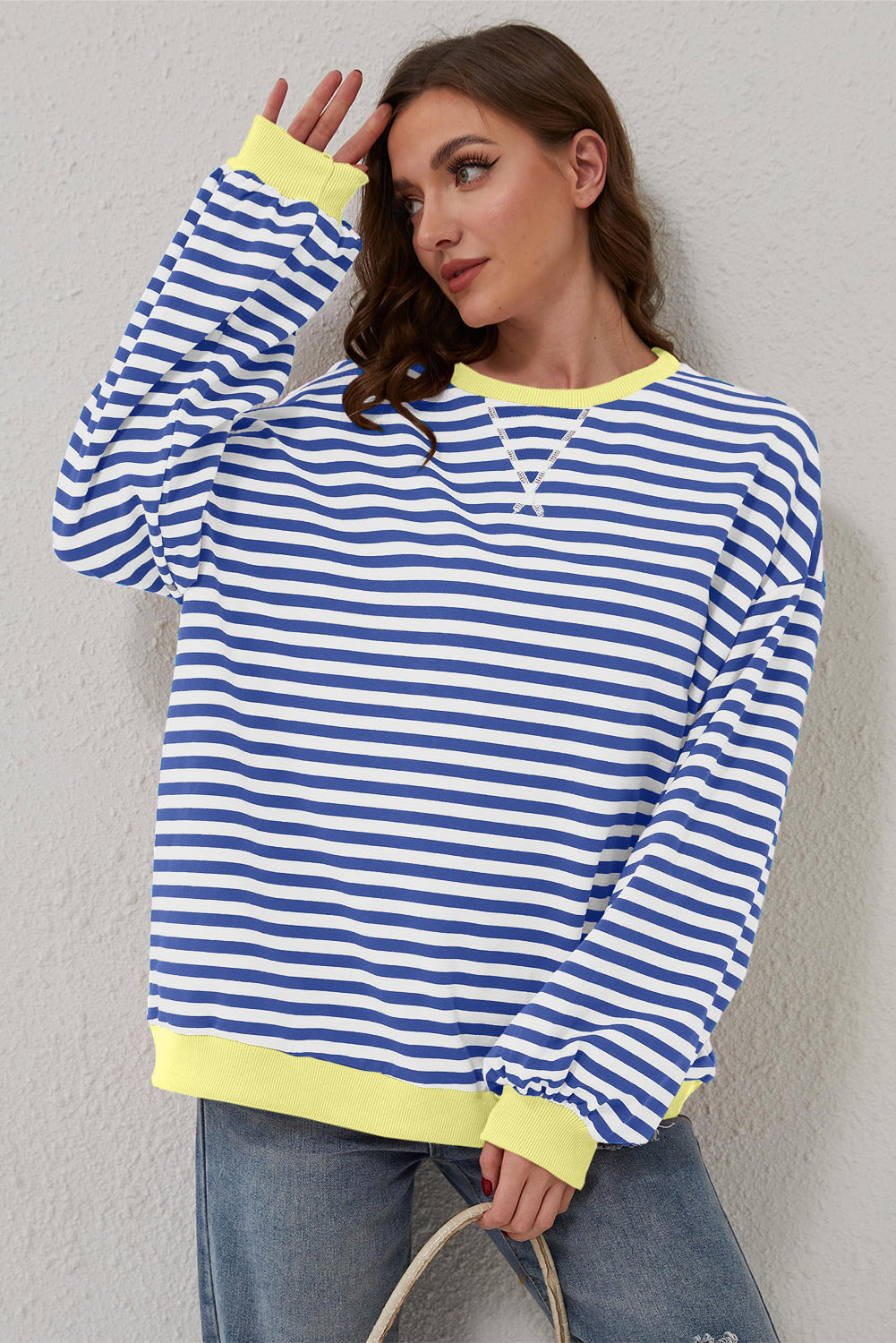 Oversized Contrast Trim Pullover Sweatshirt