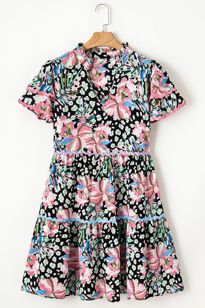 Ric-rac Trim Short Sleeve Flared Plus Size Floral Dress