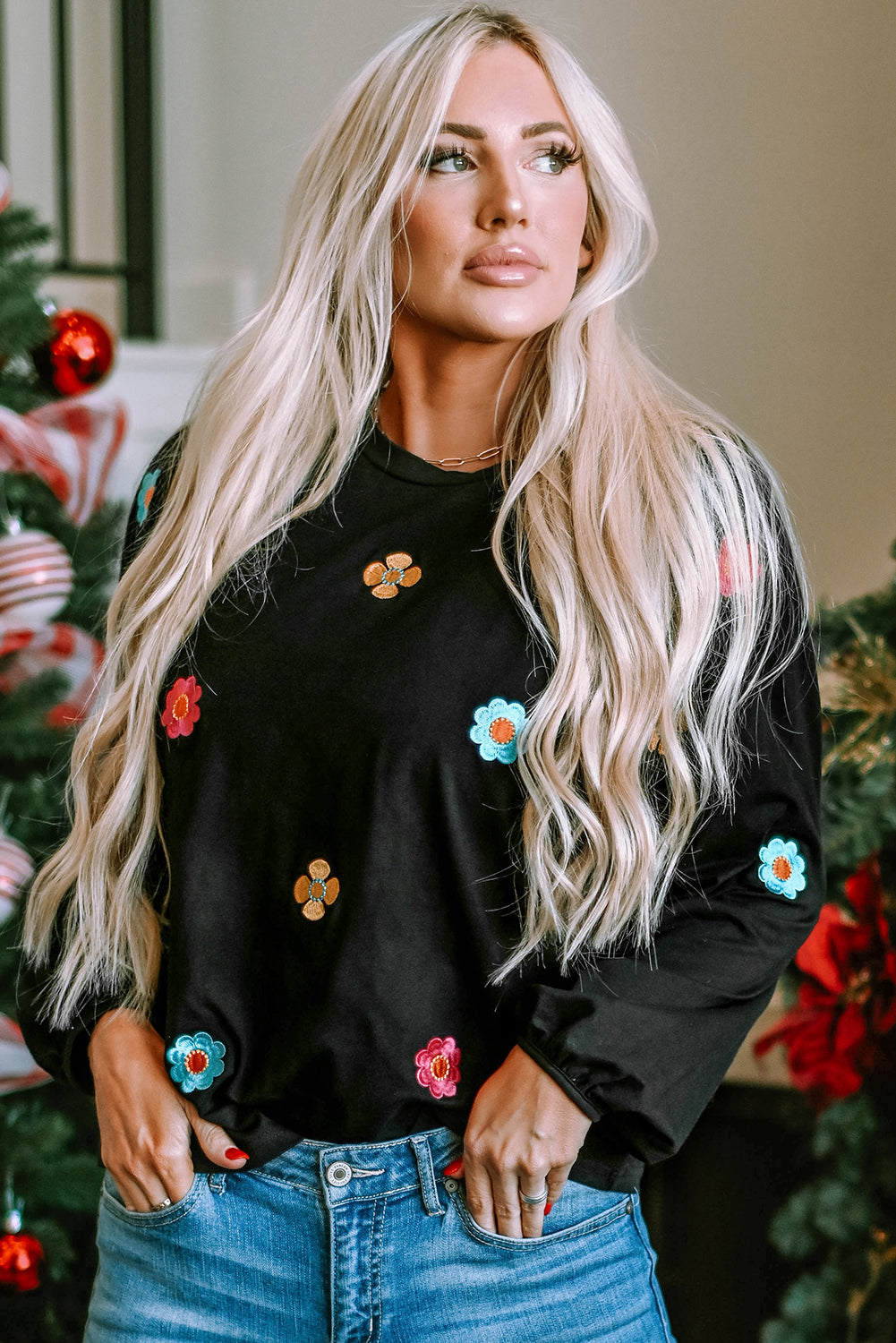 Floral Embroidered Puff Sleeve Top