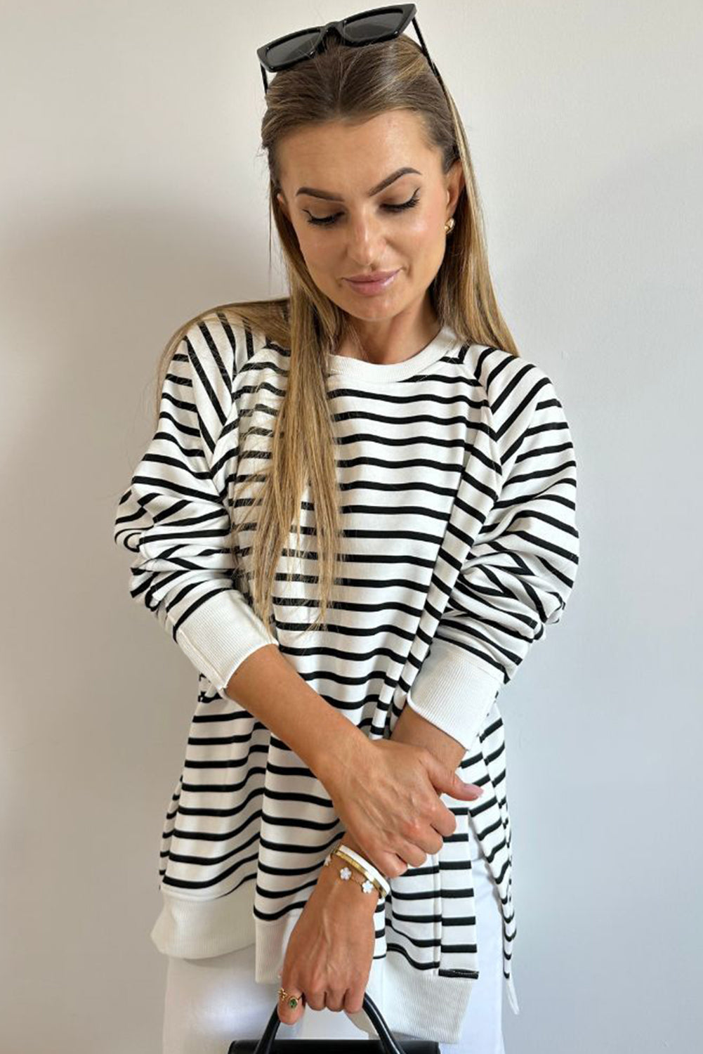 Raglan Sleeve Side Slits Loose Sweatshirt