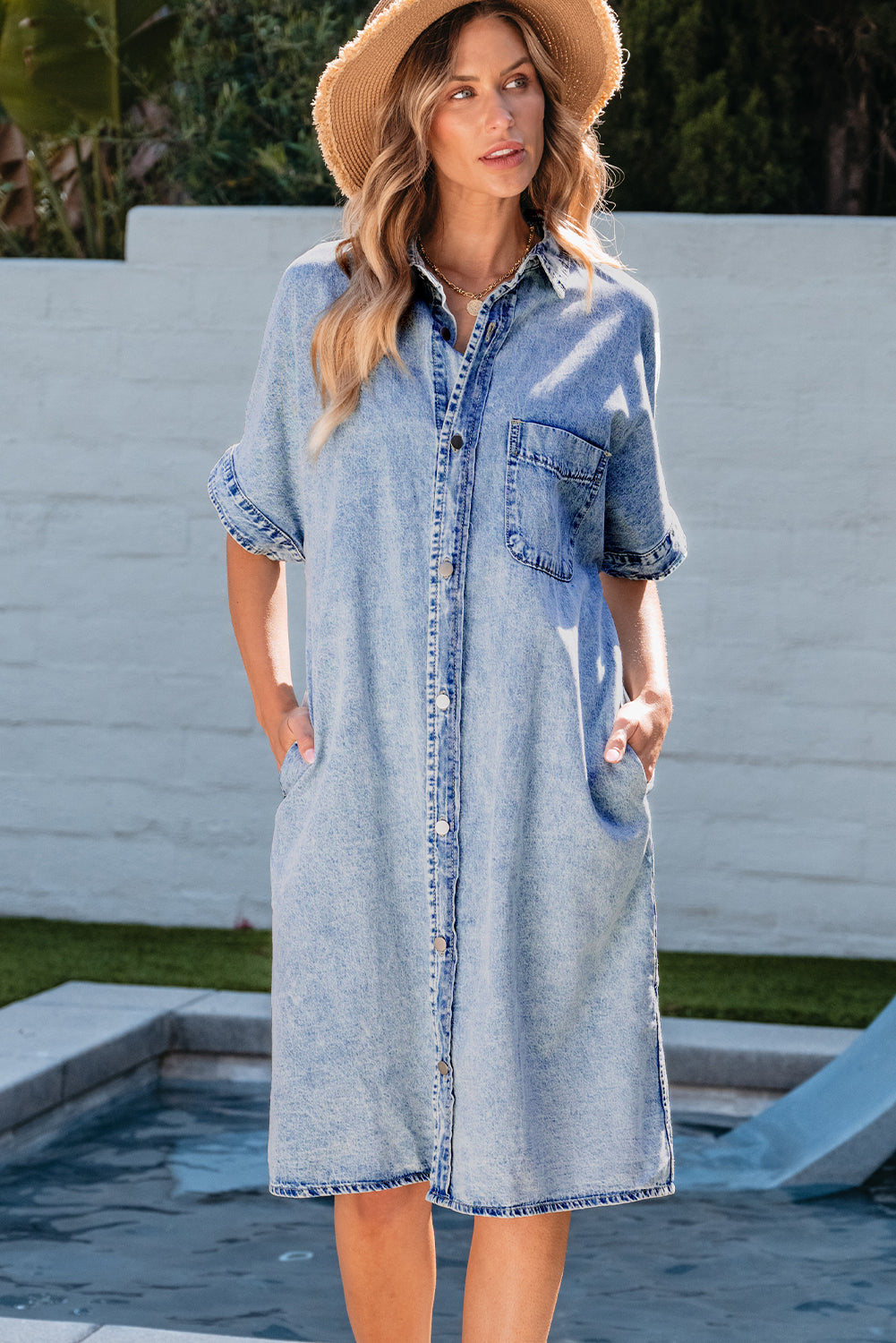 Loose Medium Wash Short Sleeve Shirt Chambray Dress