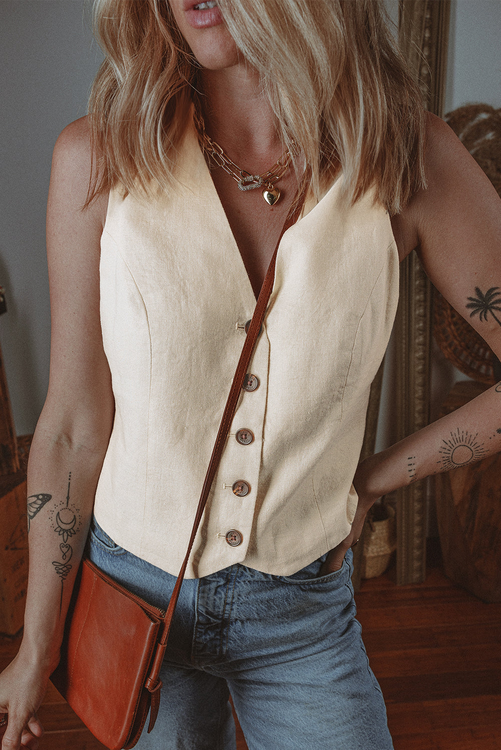 Slim Fit Buttoned V Neck Vest