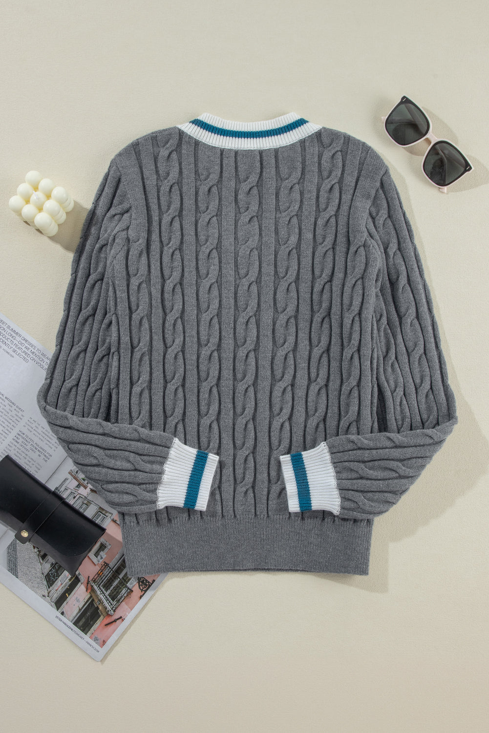 Color Contrast Ribbed Edge Cable Knit V Neck Sweater