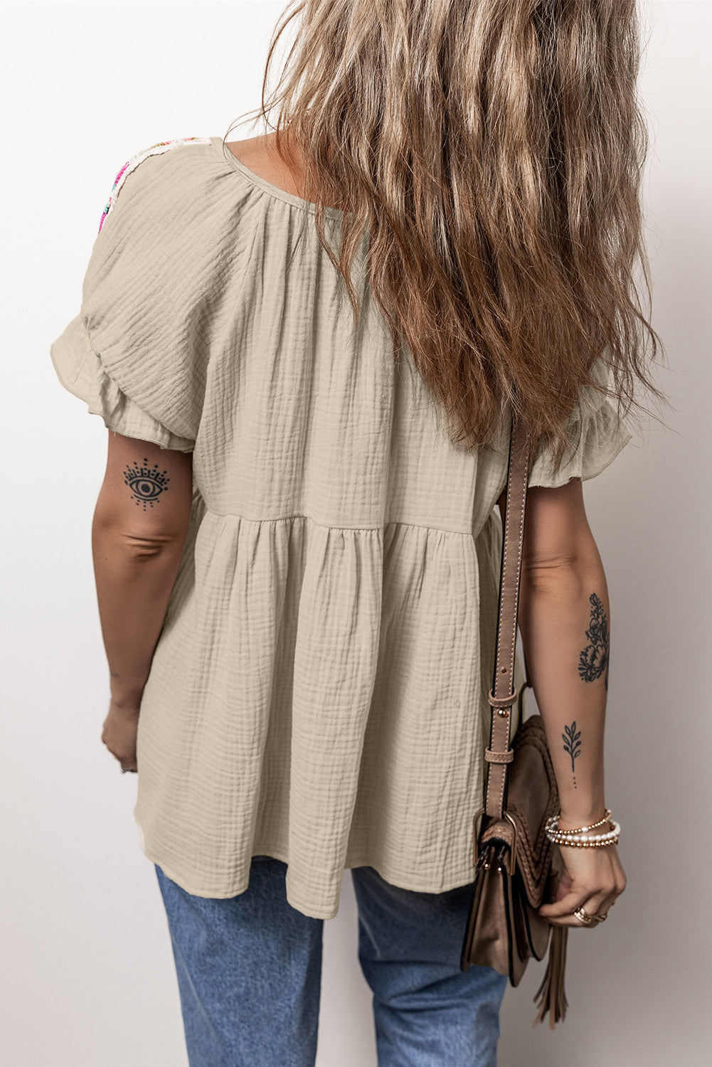 Crinkle Embroidered Patched Bubble Sleeve Tied Neck Blouse