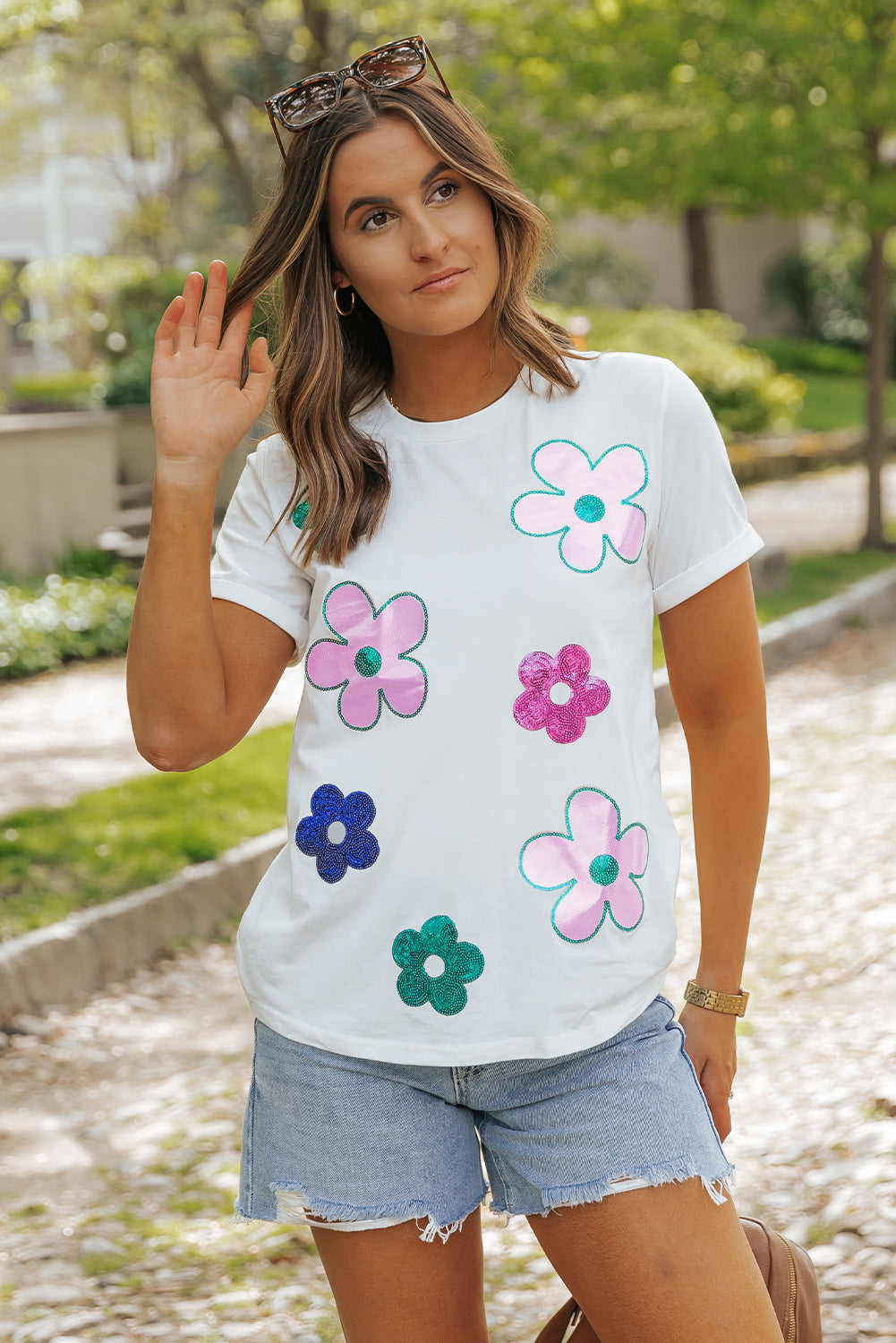 Sequined Flower Pattern Round Neck T Shirt